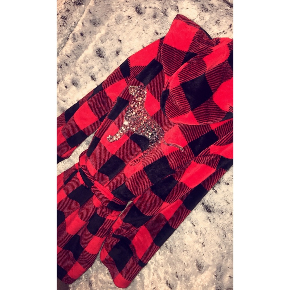 Buffalo Plaid Bling Victoria’s Secret PINK robe.